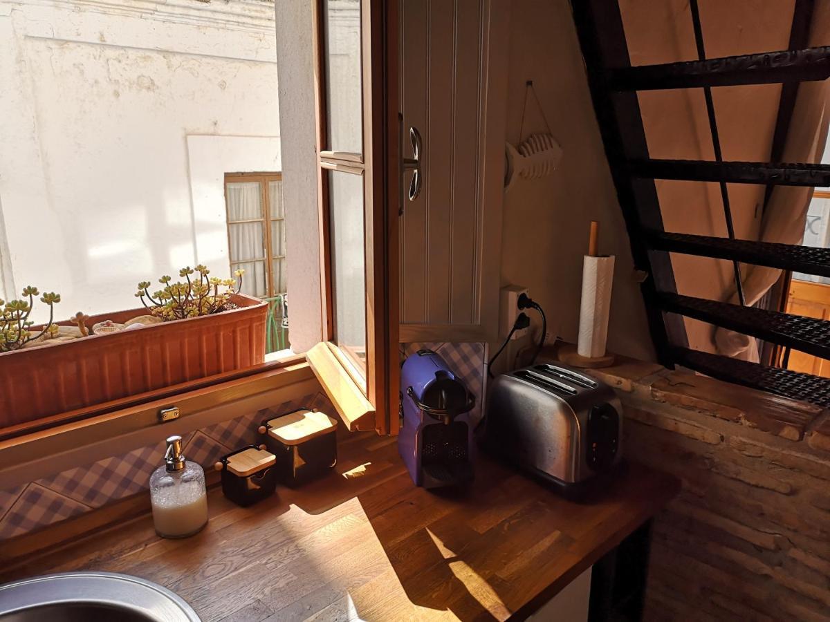 Acogedor Estudio En Casco Antiguo Apartment Tarifa Bagian luar foto